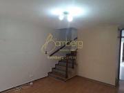 Casa á venda na rua da Paz com 2 dormitórios, compacta e...