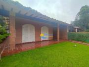 Casa à venda no Albamar, 3 Dormitórios, 2 Vagas