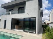 Casa à venda no Arborais, 340 m², 4 suítes, piscina com...