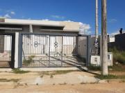 Casa à venda no bairro Central Parque, em Cachoeirinha