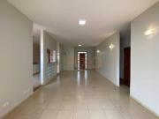 Casa à venda no bairro Cidade Jardim em Uberlândia