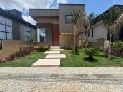Casa à venda no bairro Condomínio do Lago em Goiânia/GO