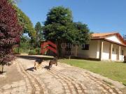 Casa à venda no Bairro do Carmo Canguera