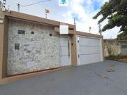 Casa à venda no bairro Jardim Presidente Goiânia/GO