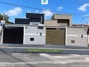 Casa à venda no bairro Jardim Tropical Aparecida de...