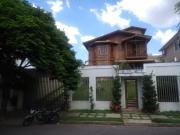 Casa de Condomínio com 3 quartos à venda em Belo...