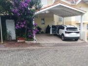 Casa à venda no Chácara Pavoeiro com 3 quartos