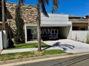 Casa à venda no Condomínio Águas da Serra em Valinhos na...