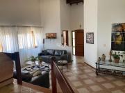 Casa à venda no Condomínio Campos de Santo Antônio, com...
