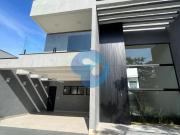 Casa à venda no Condomínio Campos do Conde