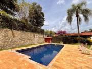 Casa à venda no condomínio Colinas de Ibiúna!