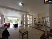 Casa à venda no Condomínio Estância Marambaia em Vinhedo/SP