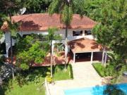 Casa à venda no condomínio Fazendinha