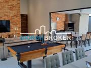 Casa à Venda no Condomínio Gaivota II: Projeto Moderno e...