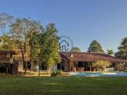 Casa à venda no Condomínio Granja Viana