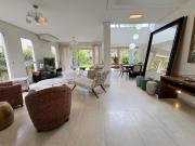 Casa a venda no Condominio Granville com 4 suítes, 4...