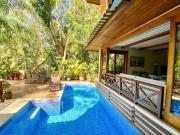 Casa à VENDA no Condomínio Iporanga em Guarujá