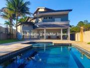 Casa à venda no condomínio Jardim Acapulco no Guarujá