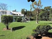 Casa à venda na Granja Viana