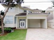 Casa à venda no Condomínio Jardim Paulista I em Vinhedo/SP