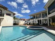 Casa a venda no Condomínio Lago Sul