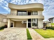 Casa à venda no Condomínio Mont Alcino Valinhos/SP