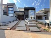 Casa à Venda no Condomínio Park Gran Reserve com 03...