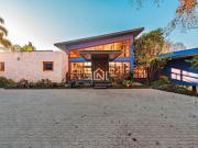 Casa à venda no condomínio Parque Silvino Pereira Casa à venda no condomínio Parque Silvino Pereira