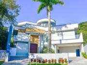 Casa À VENDA no Condomínio Pernambuco 2 em Guarujá