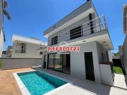 Casa à venda no Condomínio Portal do Jequitibá em Valinhos