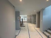 Casa à venda no Condomínio Reserva Colonial em Valinhos...