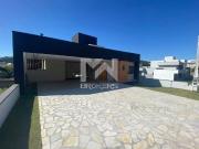 Casa à venda no Condomínio Reserva Santa Isabel em...