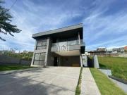 Casa à venda no condomínio Reserva Santa Maria