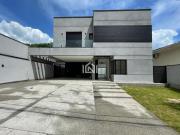 Casa à venda na Granja Viana