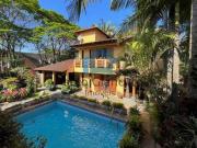 Casa à venda no São Paulo II na Granja Viana