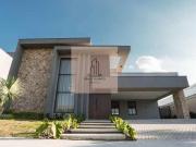 Casa à venda no Condomínio Saint Patrick, porteira...