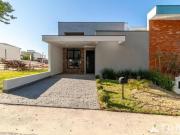 Casa à venda no Condomínio Terras de São Francisco, em...