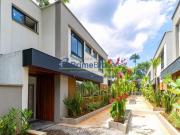 Casa à venda no Condomínio Venezia em Santo Amaro de 436...