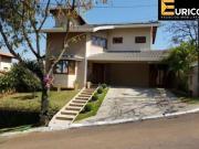 Casa à venda no Condomínio Villaggio Capríccio em...