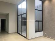 Casa à venda no Condomínio Villagio Di Napoli, com 182m²...