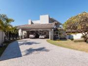 Casa à venda no condomínio Vista Alegre Sede em Vinhedo/SP!