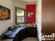 Casa à venda no Granja Viana II com 3 quartos