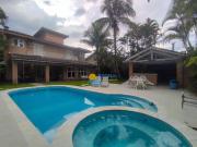 Casa próximo à praia com lazer — Enseada — Guarujá