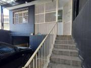 Casa à Venda no Jabaquara ? 3 Dormitórios, 2 Salas e...