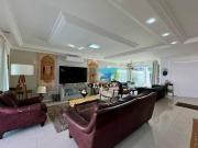 Casa à venda no Jardim Acapulco no Guarujá | Omega Imóveis