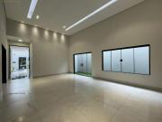 Casa à Venda no Jardim do Lago, Uberaba MG