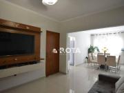 Casa com edícula completa no Jardim Europa