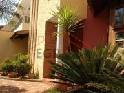 Casa à venda no Jardim Pagliato com 3 quartos, 1 suíte,...