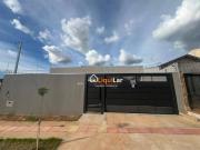 Casa à Venda no Jardim Samambaia com Pé Direito Duplo,...