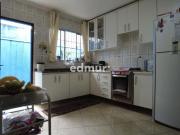 Casa à venda no Jardim Utinga